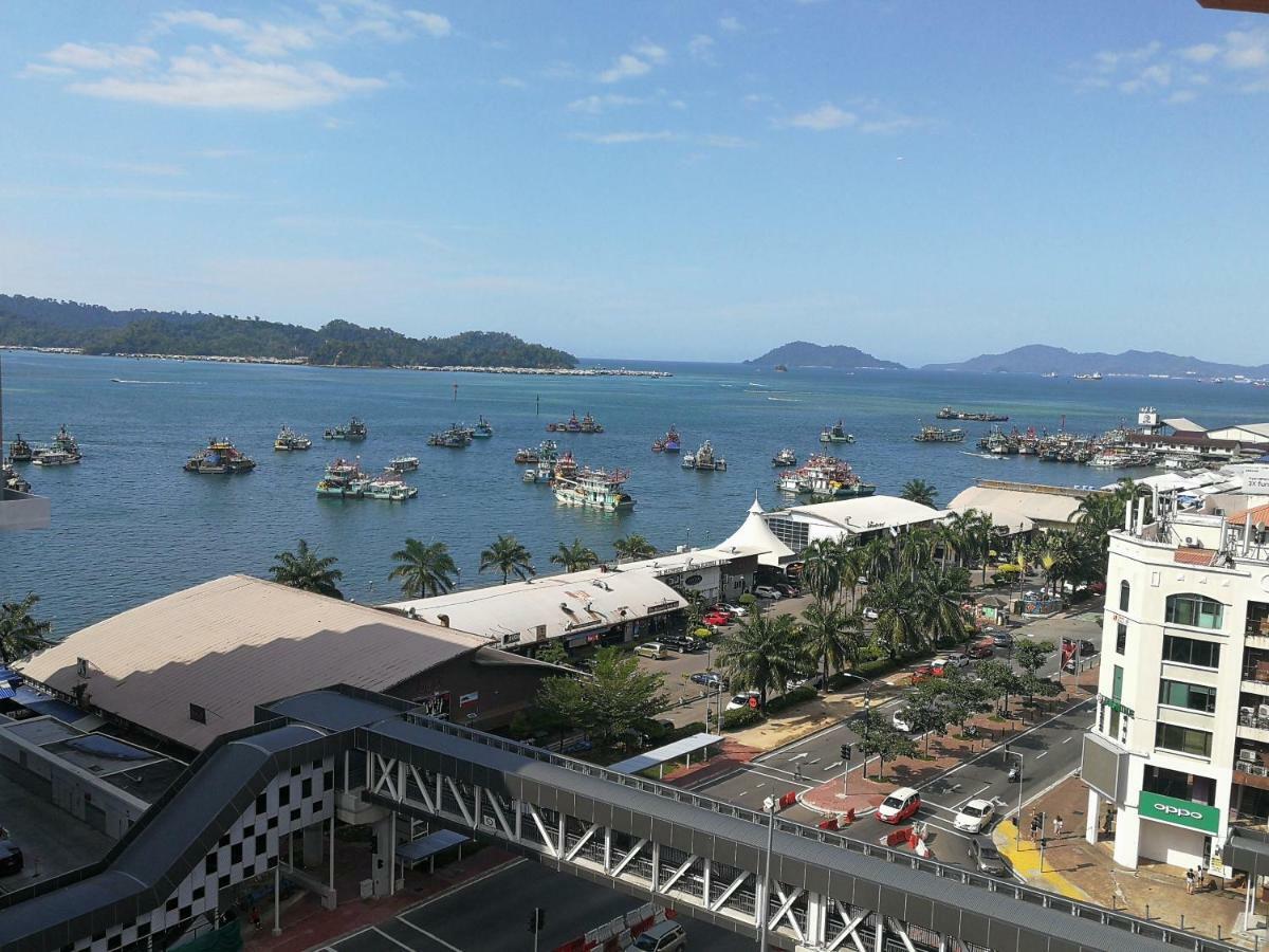 Jack'S Condoapartment @ Marina Court Resort Condominium Kota Kinabalu Exteriör bild